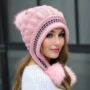 Pom Pom Winter Hat